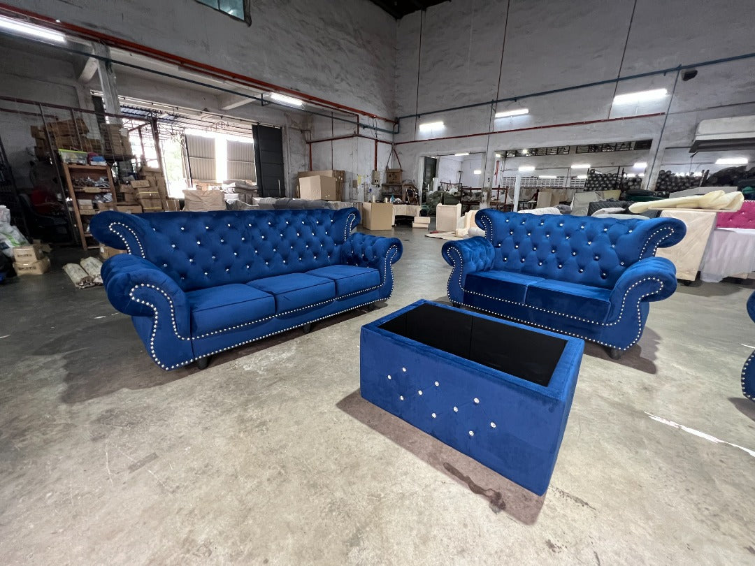 Ratu Istana Sofa Set angled room view