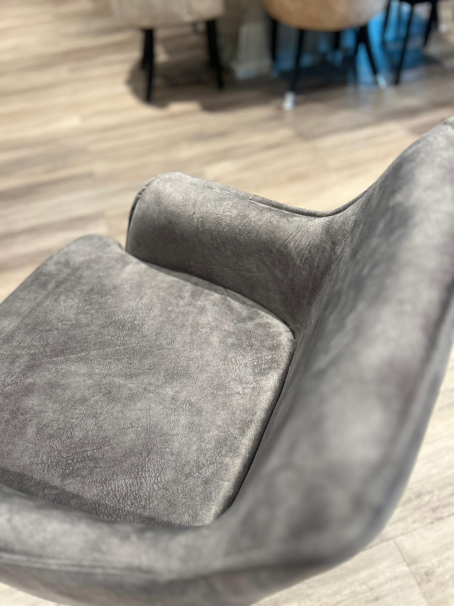 Low Rest Dining Chair home setting image