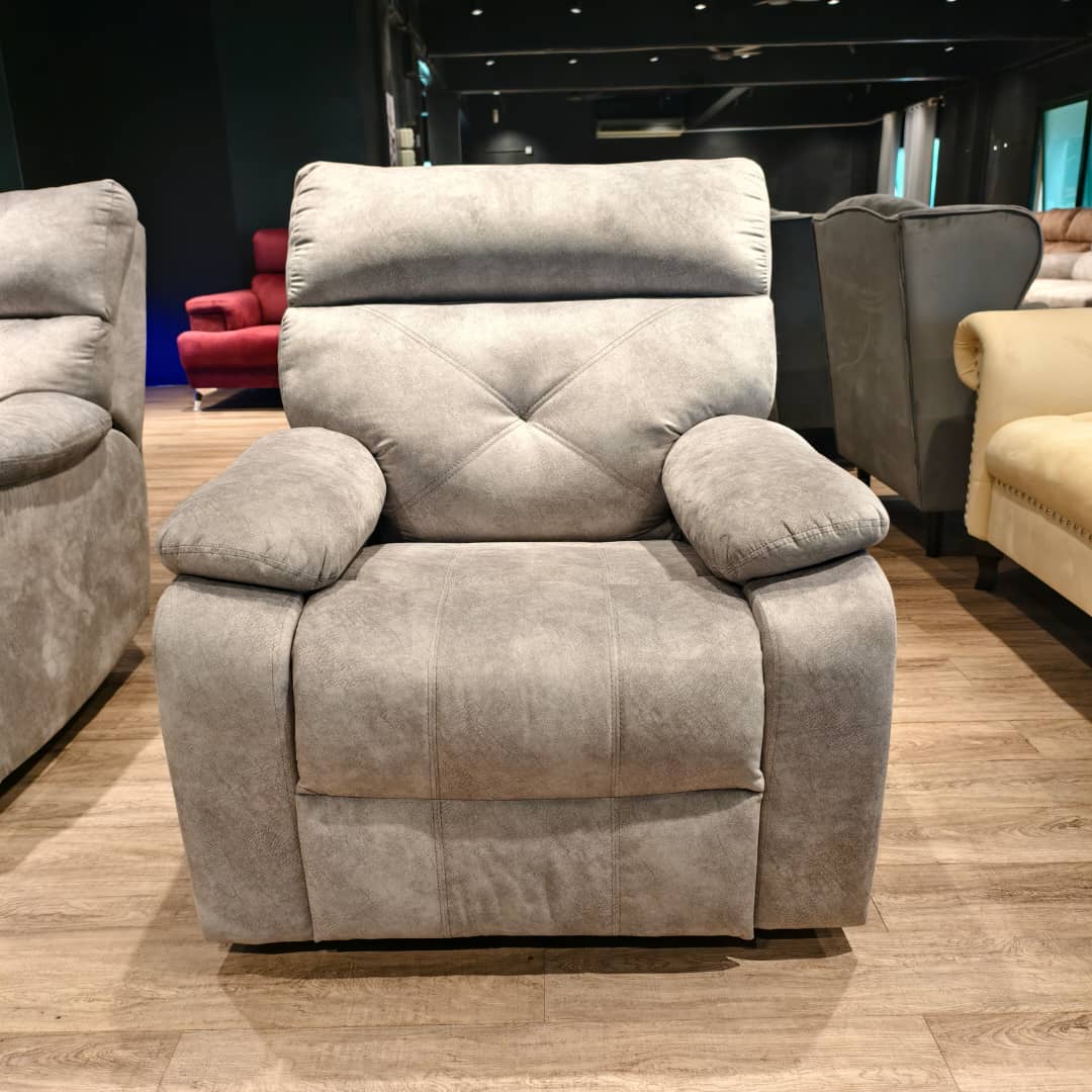 Arlo Cloud Recliner styled interior view