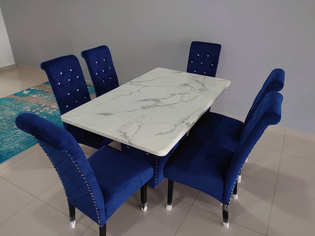 Classic Dining Set gallery photo