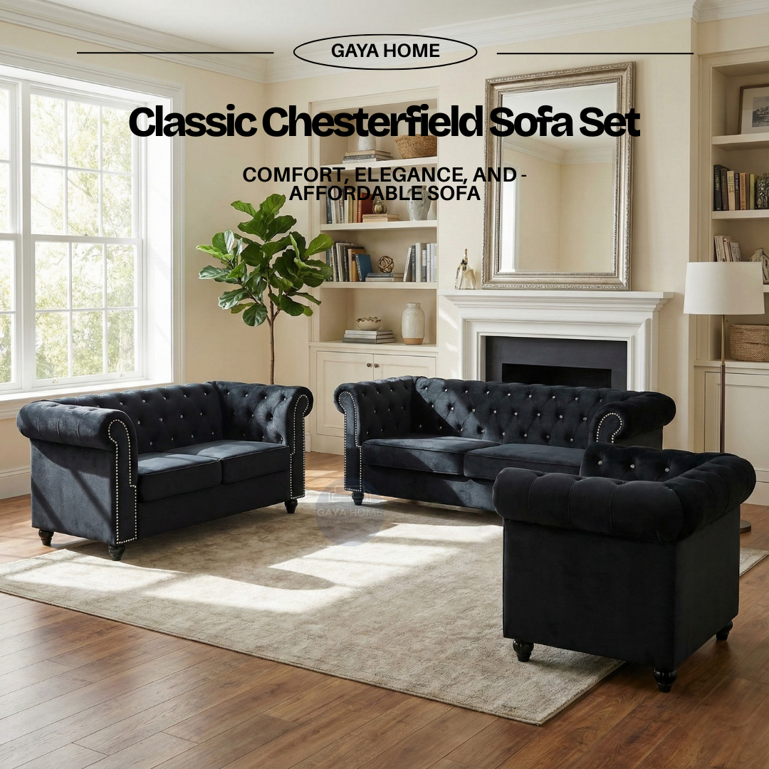 Classic Chesterfield Sofa Set product image
