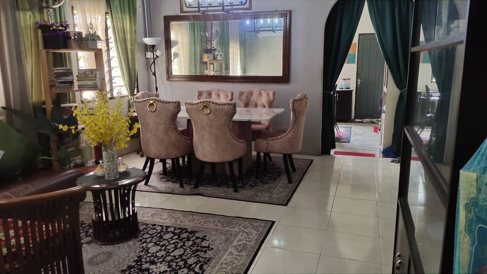 Helana Marble Dining Set gallery photo