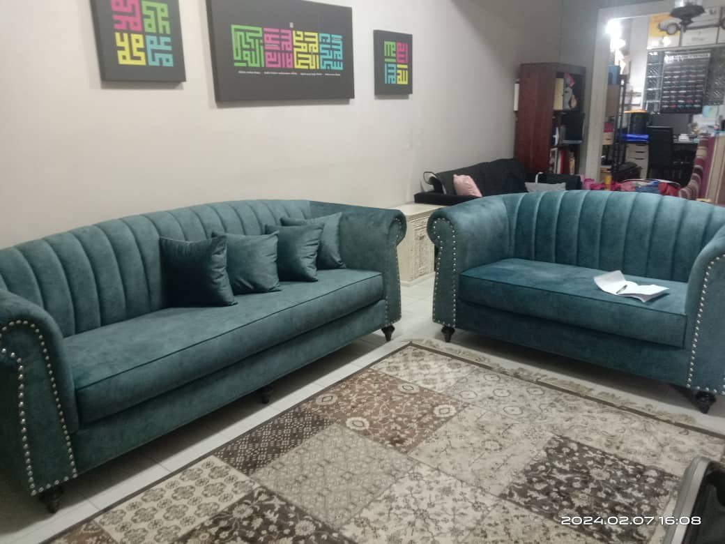 Royal Shell Sofa Set gallery photo