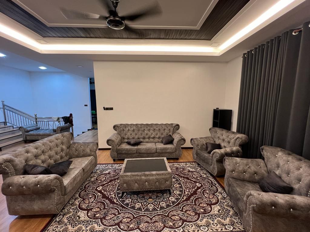 Ratu Istana Sofa Set gallery photo
