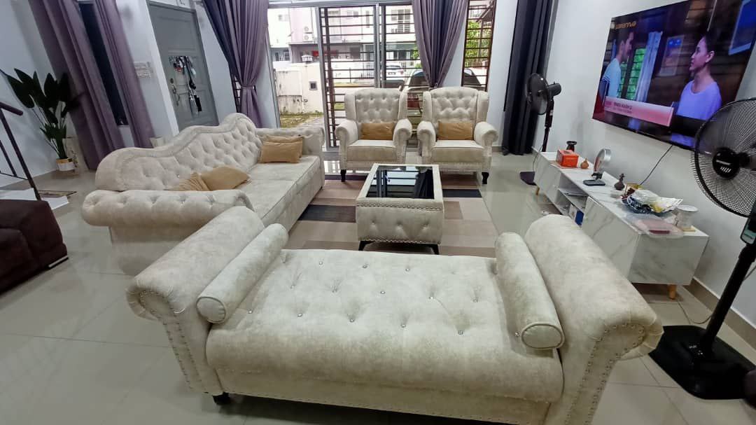 Camelback Sofa Set gallery photo