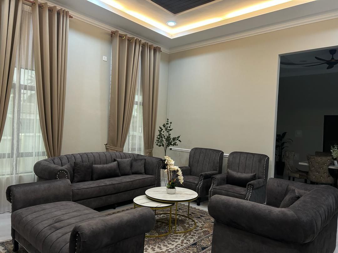 Royal Shell Sofa Set gallery photo