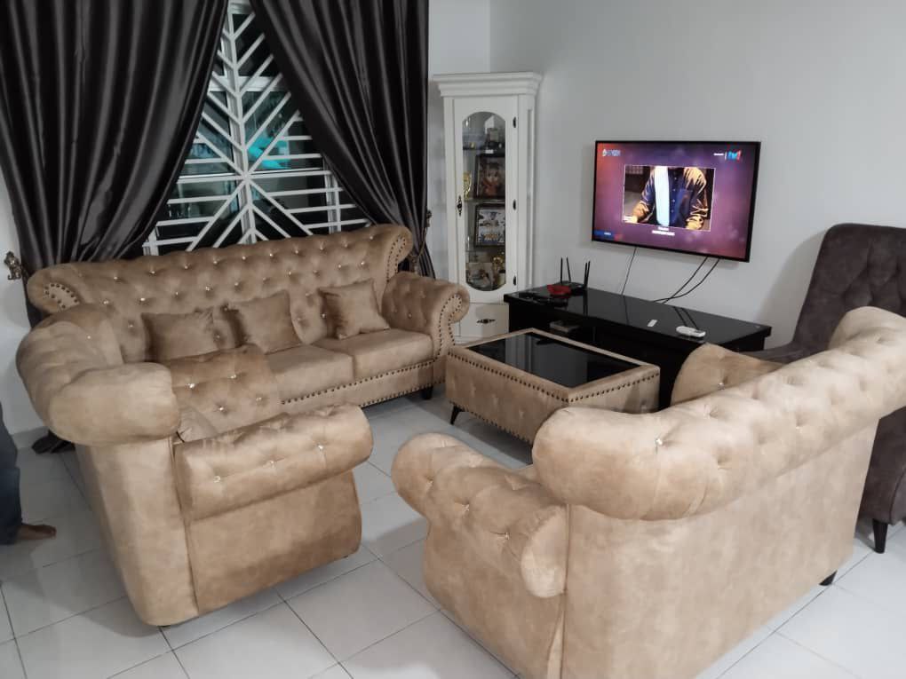 Ratu Istana Sofa Set gallery photo