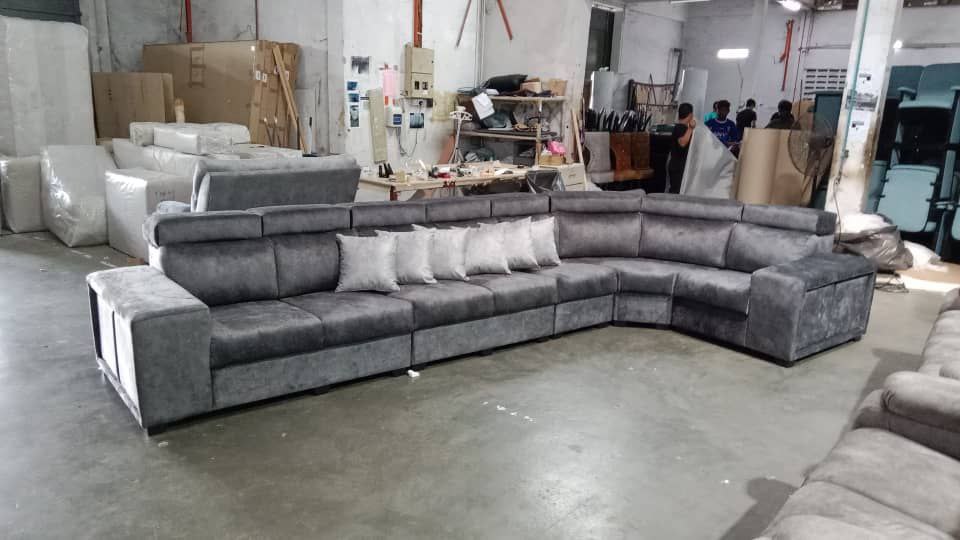 Grand Corner Sofa gallery photo