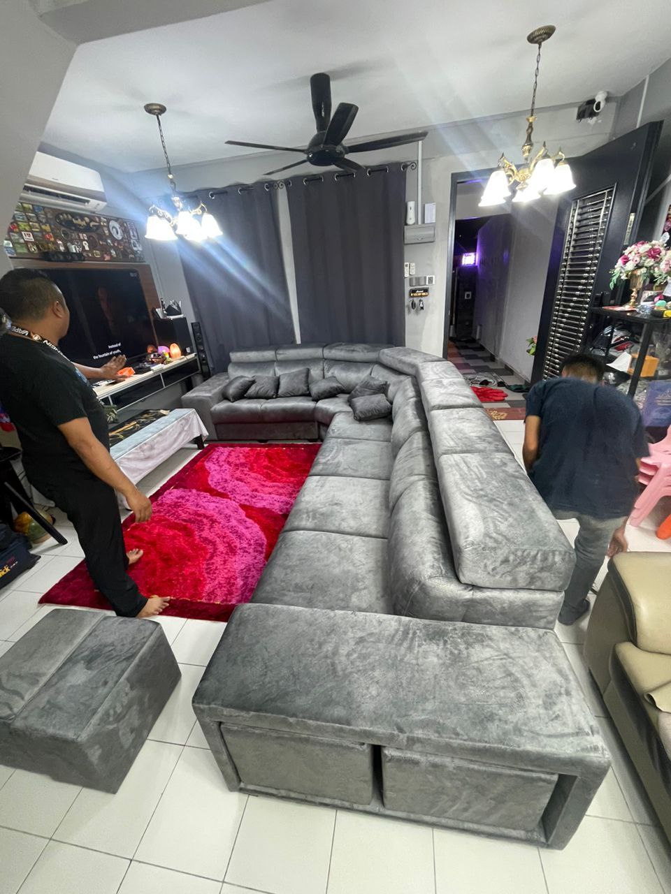 Grand Corner Sofa gallery photo