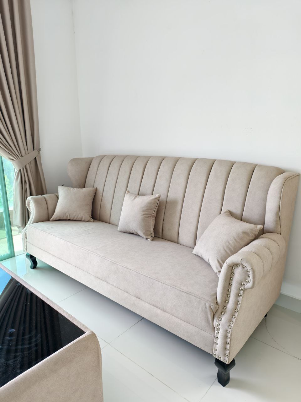Ella Sofa Set home setting image