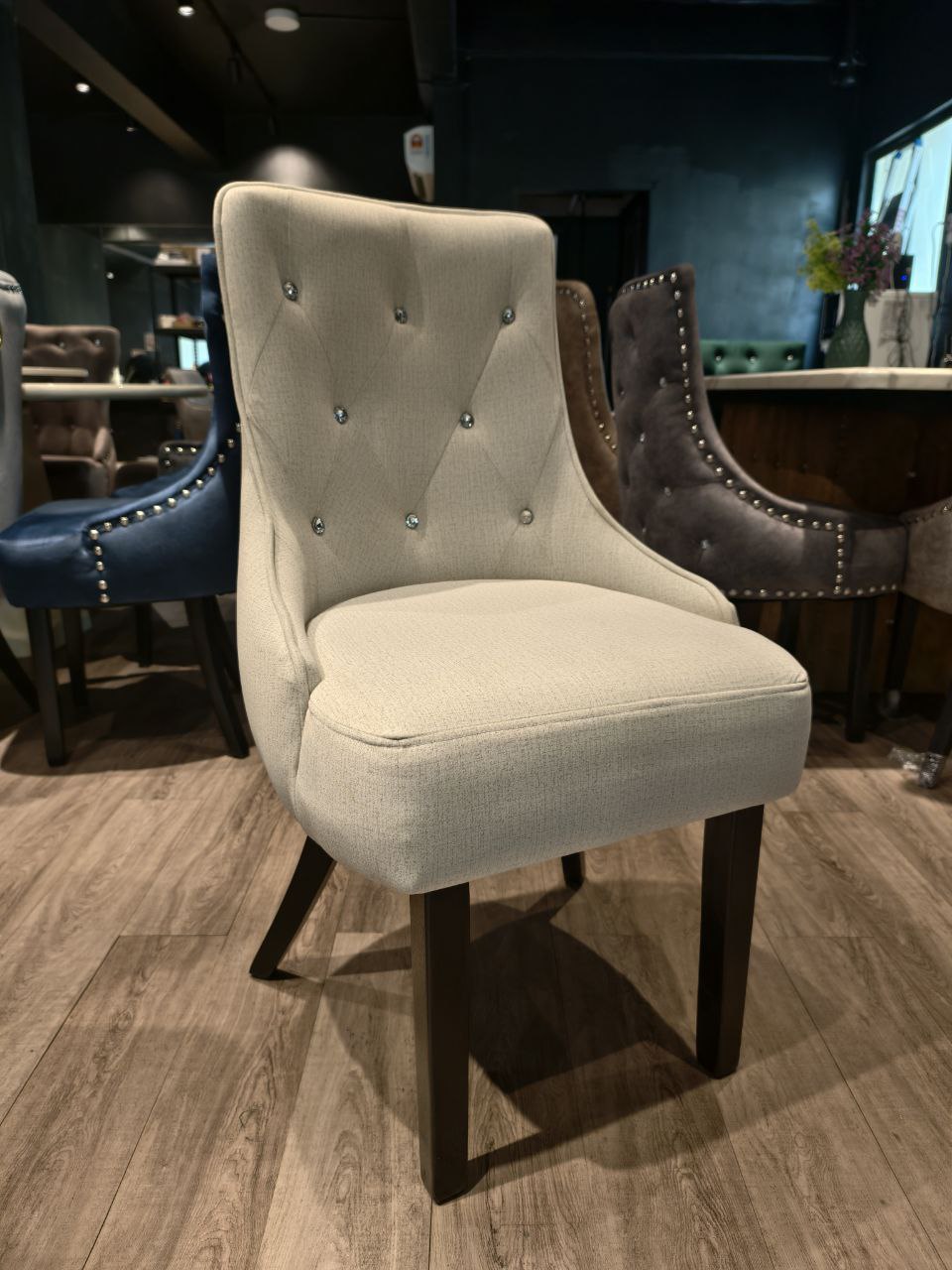 Zara Dining Set living room view