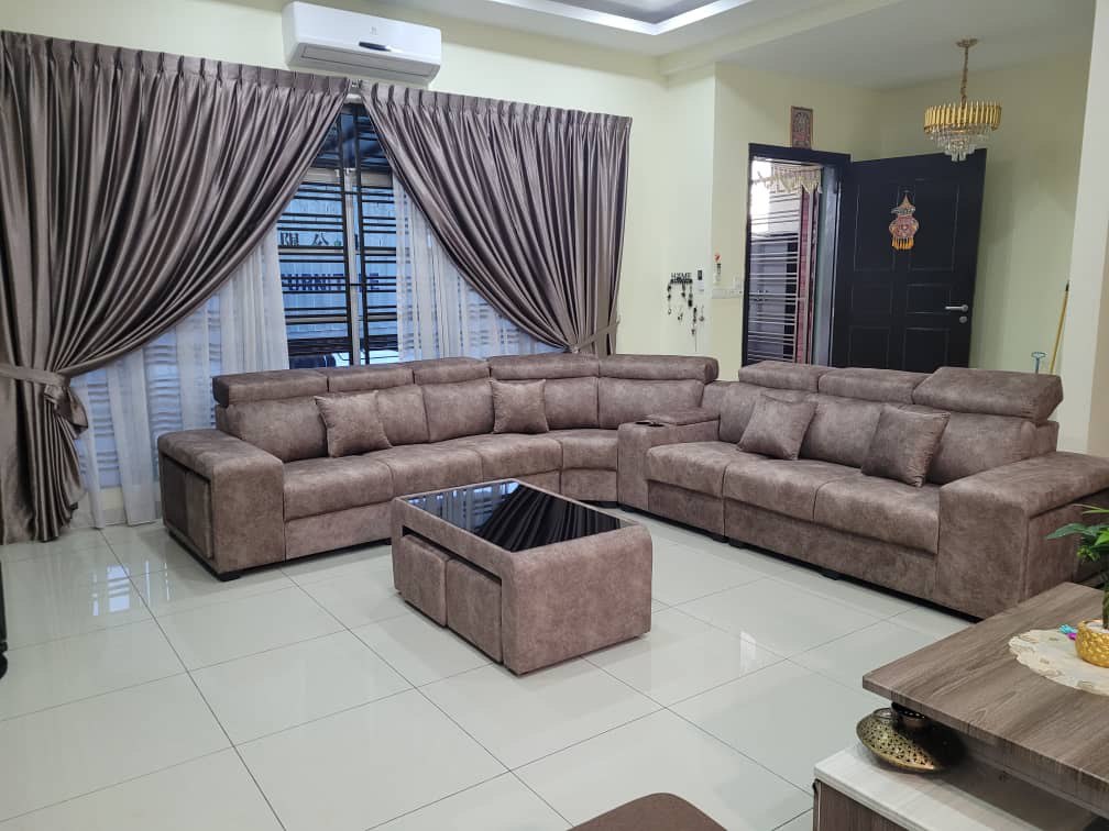 Grand Corner Sofa gallery photo