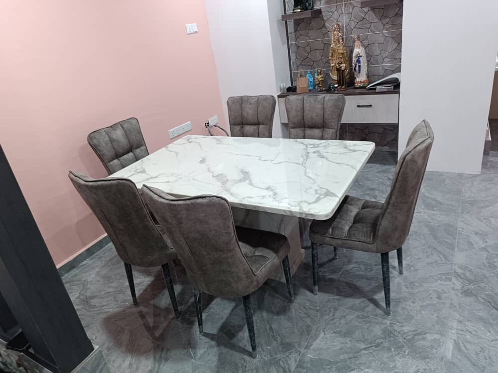 Mello Dining Set gallery photo
