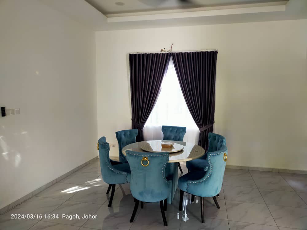 Butterfly Round Marble Dining Set styled interior view