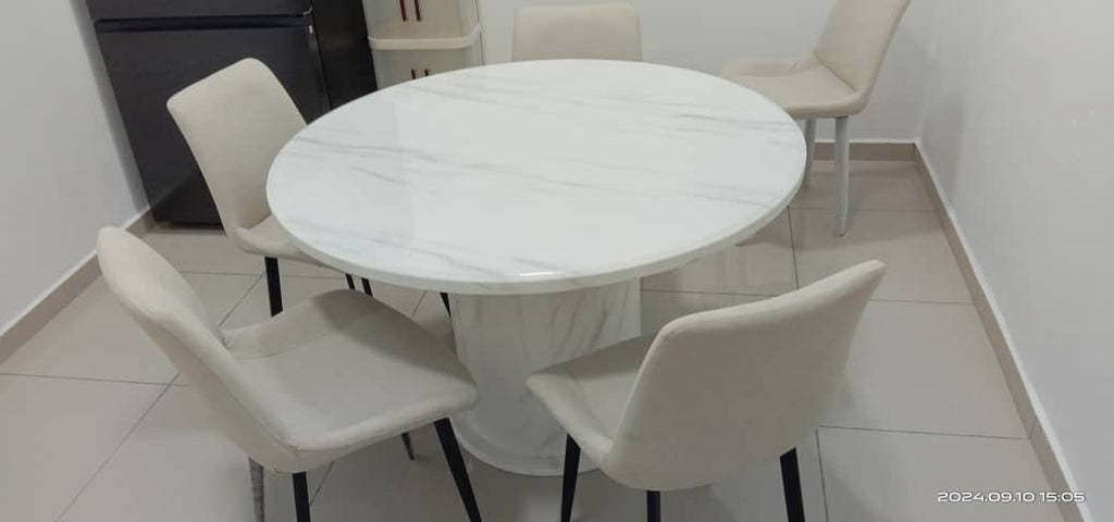 Round Marble Table with Round Leg gallery photo