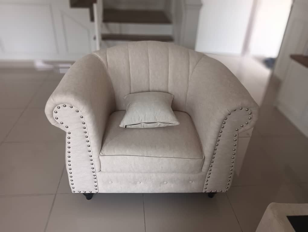 Royal Shell Sofa Set alternate lifestyle view